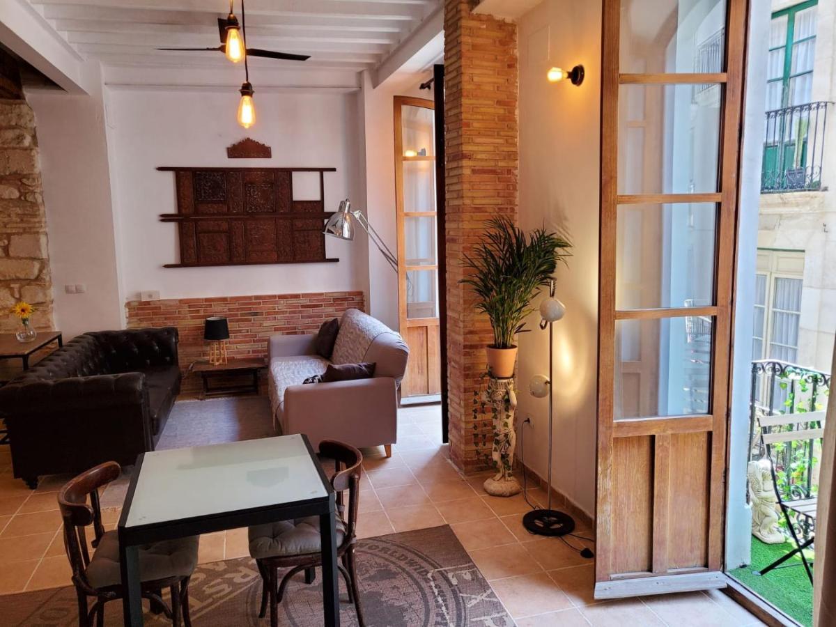 Loft. Old City Alicante Bagian luar foto