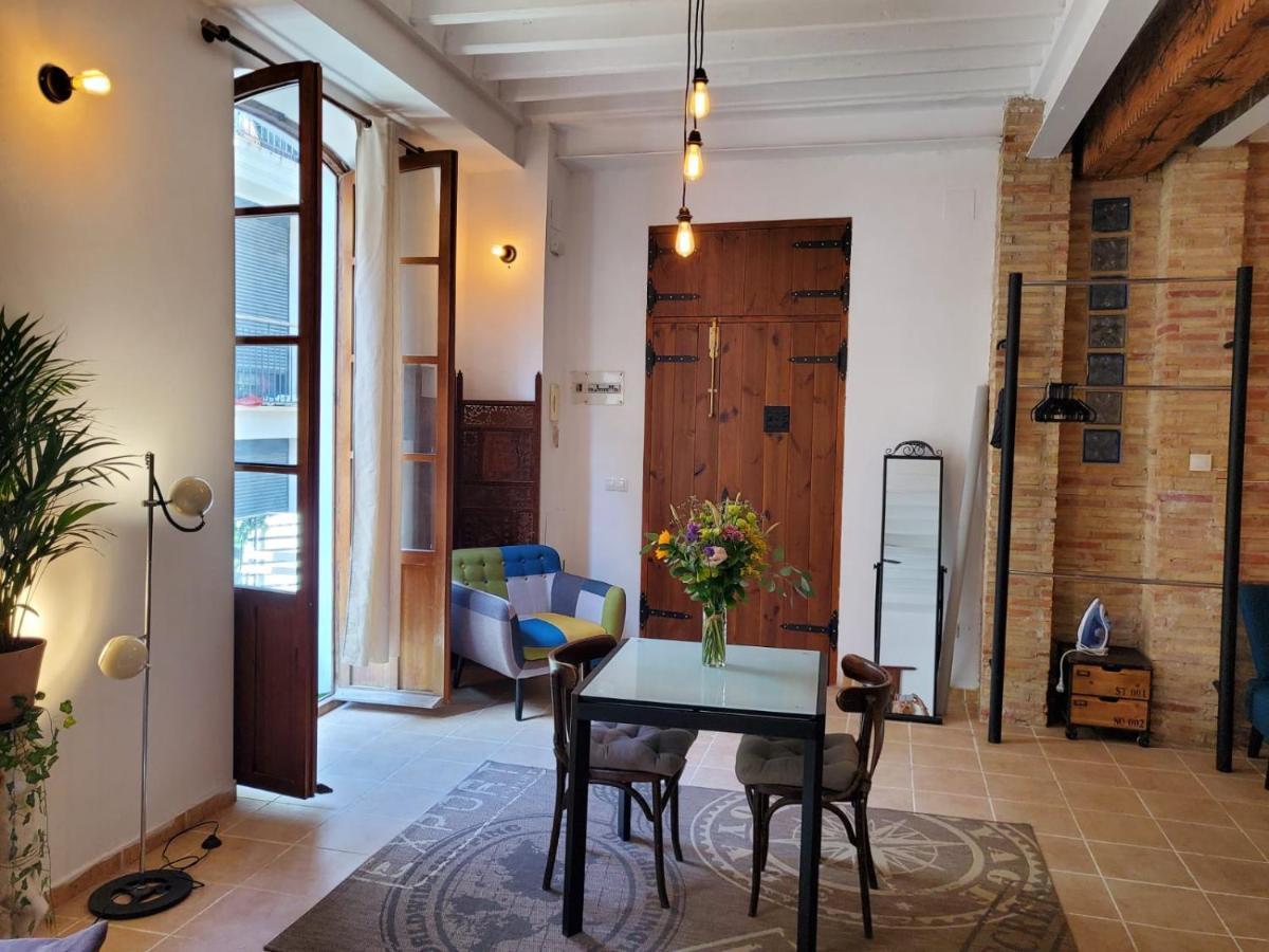 Loft. Old City Alicante Bagian luar foto