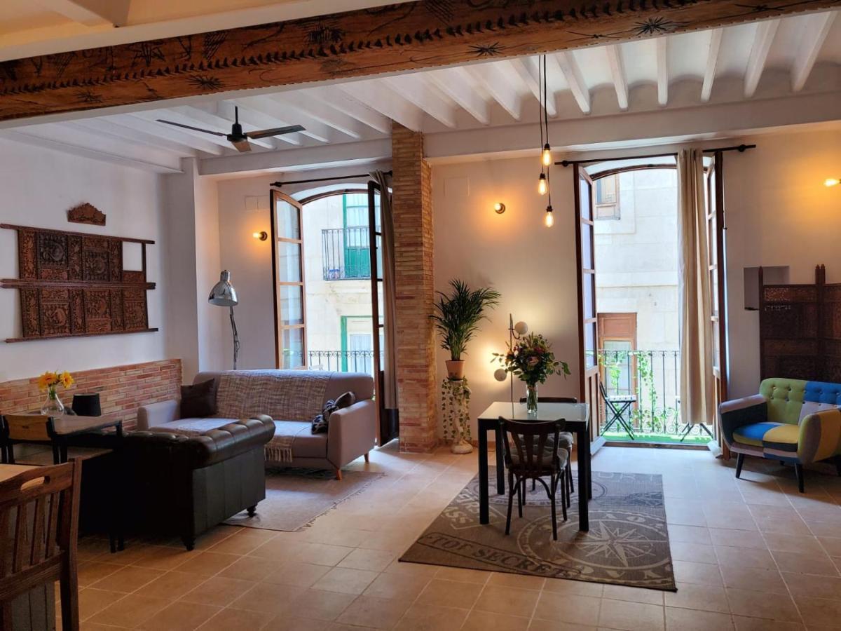 Loft. Old City Alicante Bagian luar foto